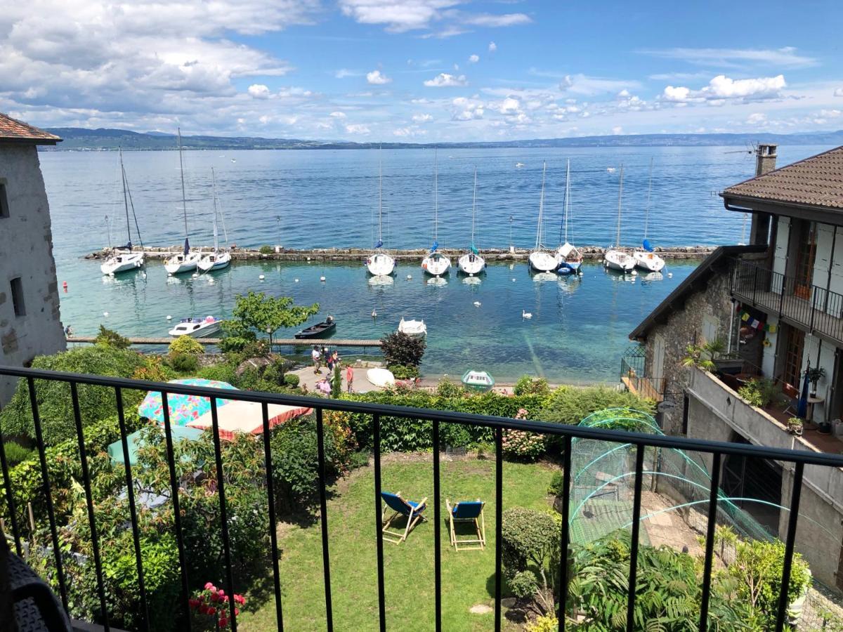 A Room With A View - Maisonnette Dans Bourg Medieval Au Bord Du Lac Leman Yvoire Exterior foto